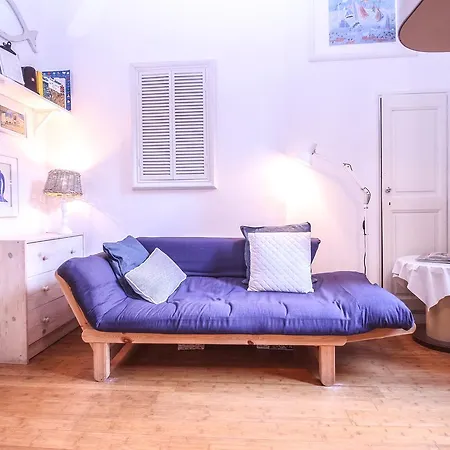 Apartment Horloge Vieil Bnbkeys Antibes